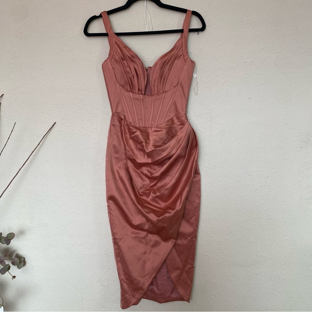 HOUSE OF CB 'Faye' Rose Satin Pleated Midi Dress NWOT size S - Picture 4 of 8